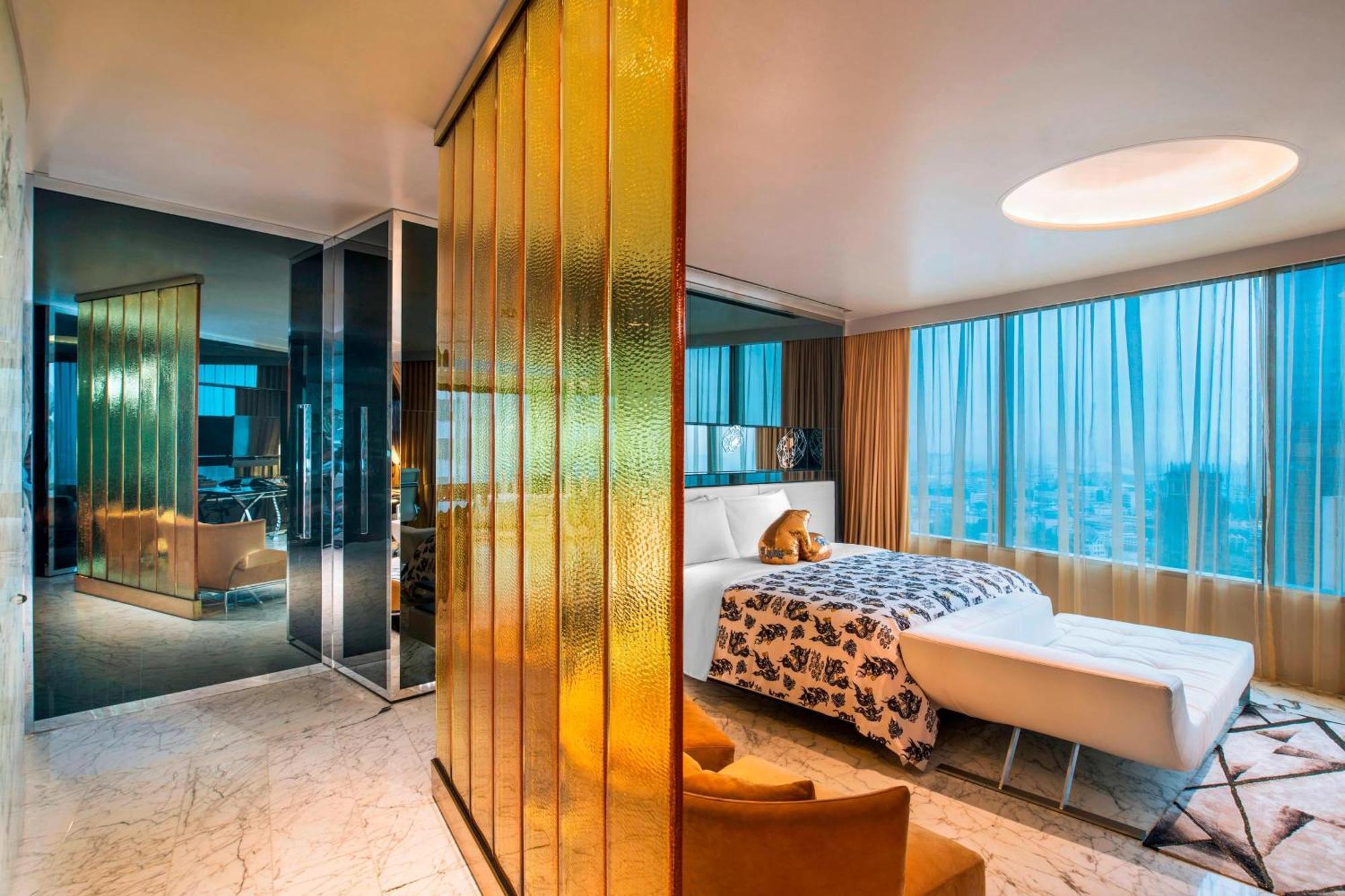W Bangkok Hotel Exterior photo A suite at the Mandarin Oriental, Munich