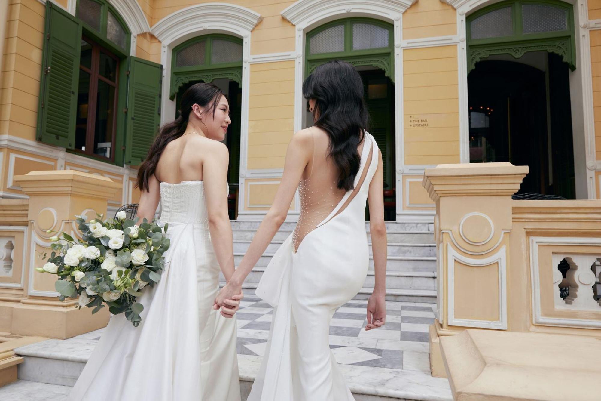 W Bangkok Hotel Exterior photo Same-sex wedding in Thailand